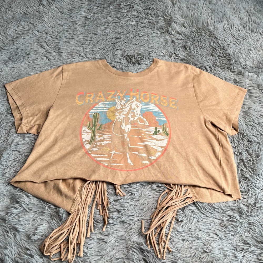Forever 21 Shirt Womens Medium NWT Fringe Back Crazy Horse Rodeo Western Tan